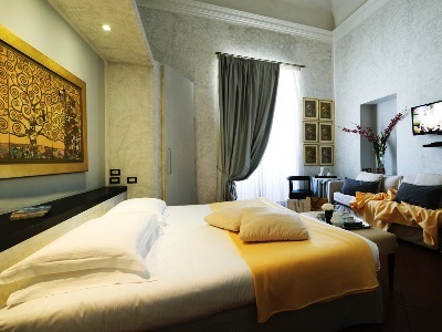 Hotel De La Pace