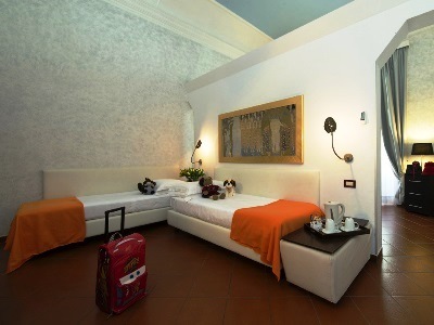 Hotel De La Pace
