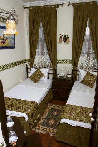 Deja Vu Boutique Hotel