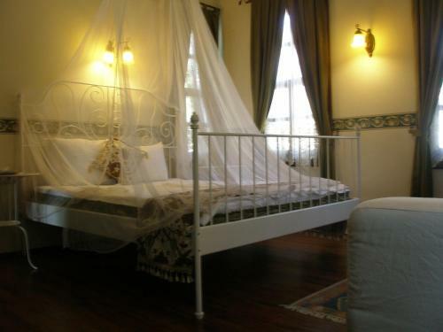 Deja Vu Boutique Hotel