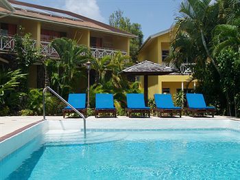 Hotel Harmony Suites