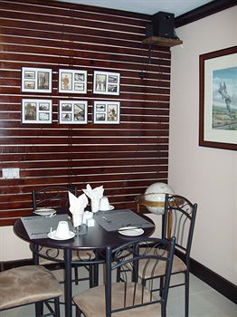Hotel Harmony Suites