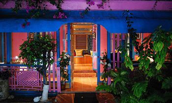Hotel Half Moon Blue