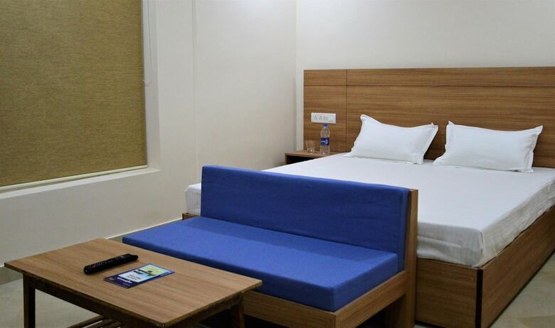 Oceanside Hotel