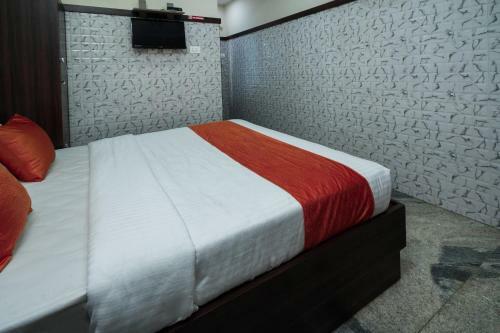 Hotel Oyo 4678 Greens Residency