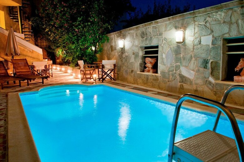 Apartamentos Thymis Home