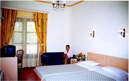 Hotel Grecian Castle