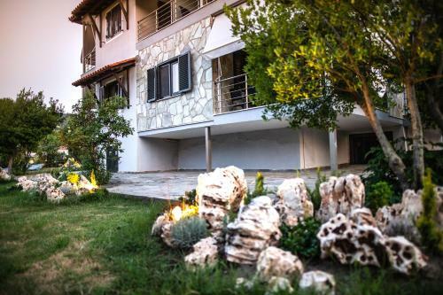 Apartamento Kokkinos