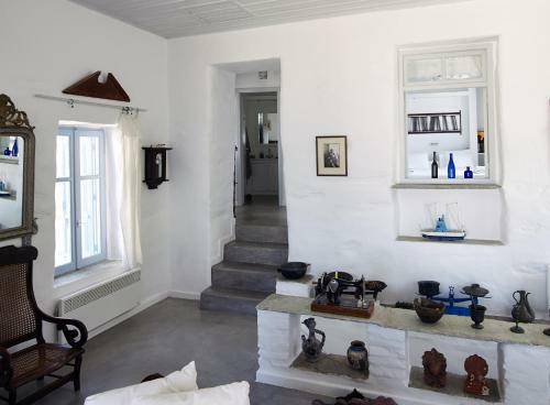 Villa Lefkothea Estate With Private Pool