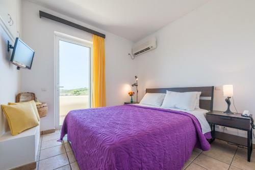 Villa Adamite