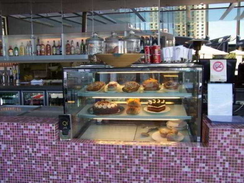 Hotel Q1 Accommodation Gold Coast