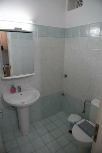 Iliana Apartments