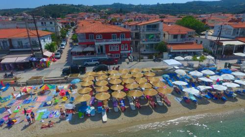 Summer Beach Hotel