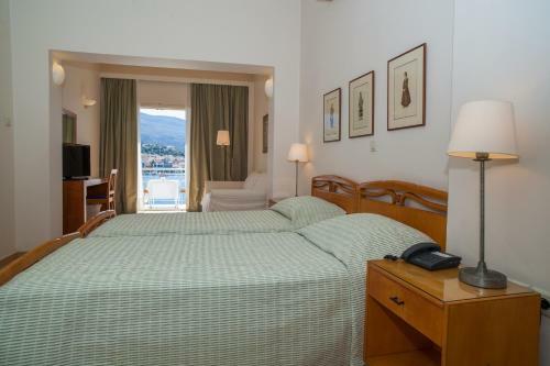 Hotel Saron
