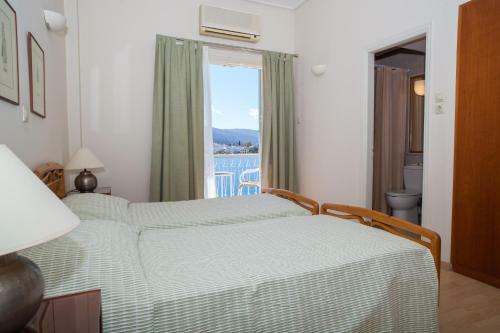 Hotel Saron