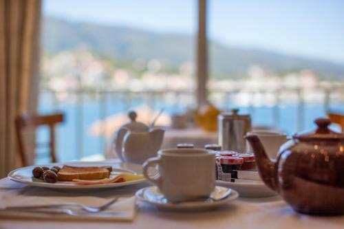Hotel Saron