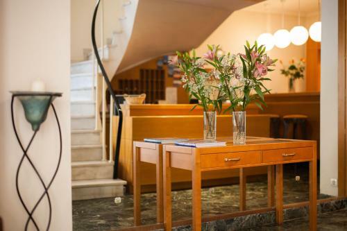 Hotel Saron