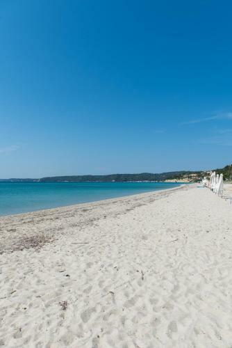 Alkioni Beach Villa