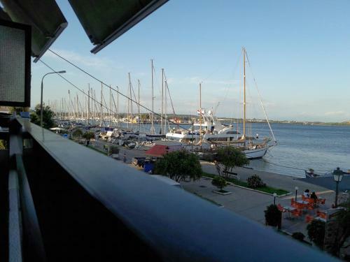 Hotel Avra
