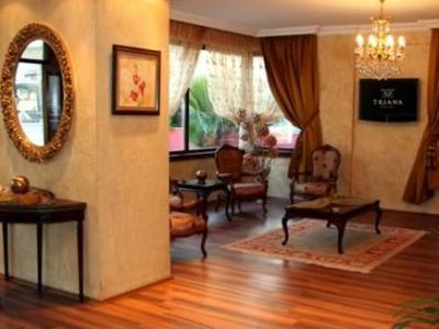 Triana Hotel