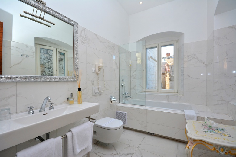 Jupiter Luxury Hotel