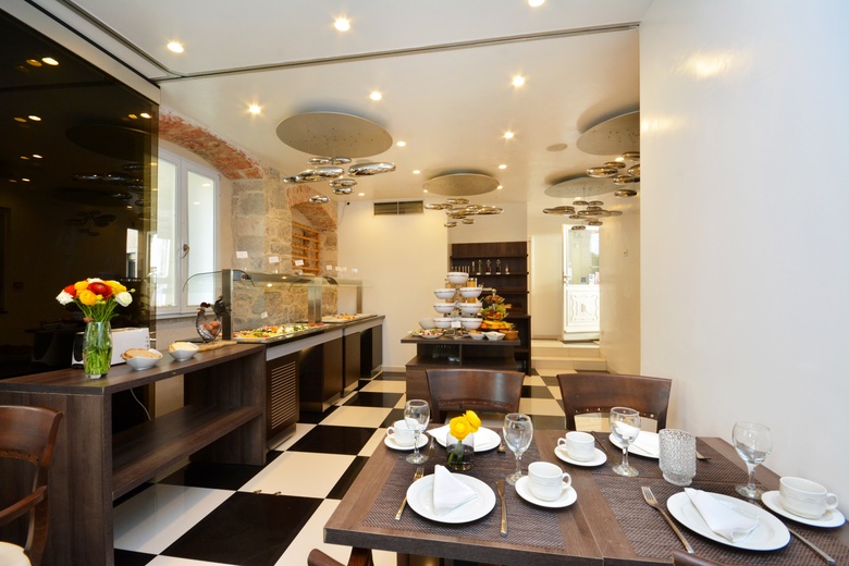 Jupiter Luxury Hotel