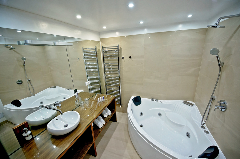 Jupiter Luxury Hotel