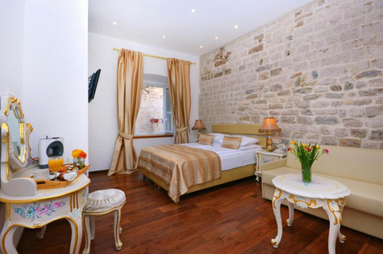 Jupiter Luxury Hotel