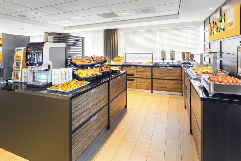 Hotel Holiday Inn Express Amsterdam Sloterdijk Station