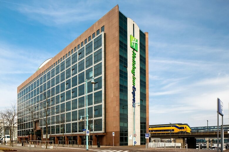 Hotel Holiday Inn Express Amsterdam Sloterdijk Station