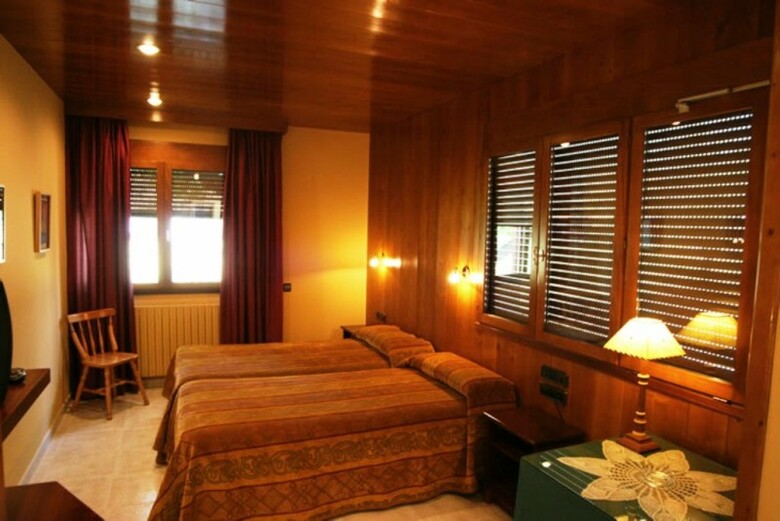 Hotel Los Nogales