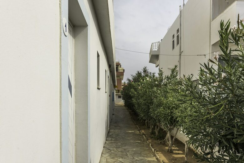Hotel Sifis Studios