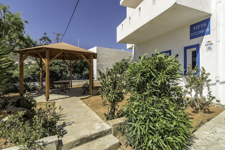 Hotel Sifis Studios