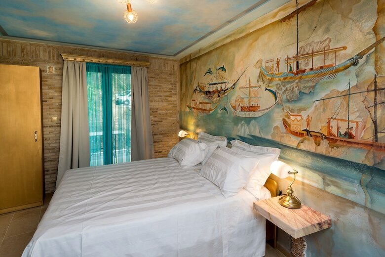Hostal Leda Suites