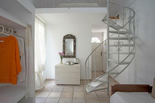 Bed & Breakfast Lavarock Villa