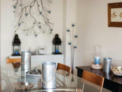 Four-bedroom Apartment In Neos Voutzas