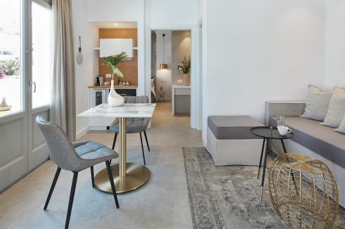 Hotel Altera Pars Suites