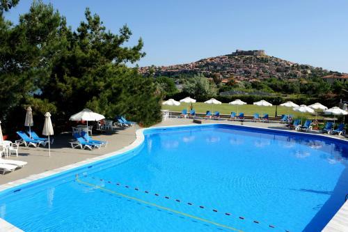 Delfinia Hotel & Bungalows
