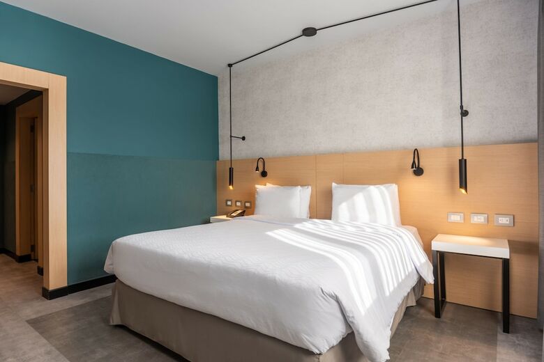 Hotel Atton Bogot� 93