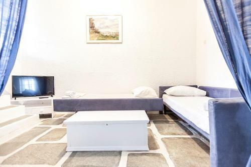 Sunshine Mykonos Suite