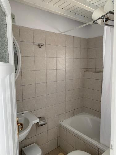 Apartamento Lirous Studios