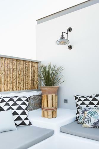 Apartamento White And Grey