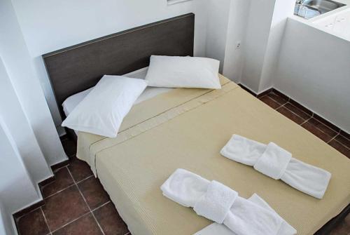 Nea Moudania Villa Sleeps 6 Air Con Wifi