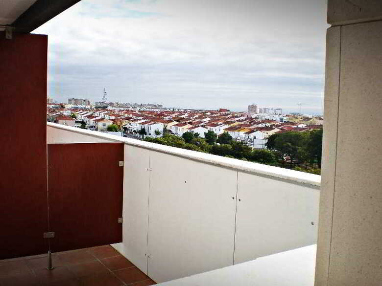 Apartamentos Ele Domocenter