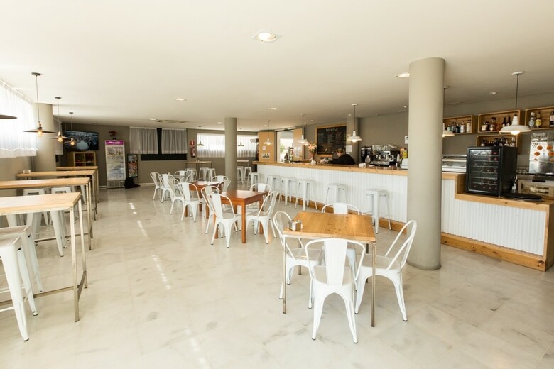 Apartamentos Ele Domocenter