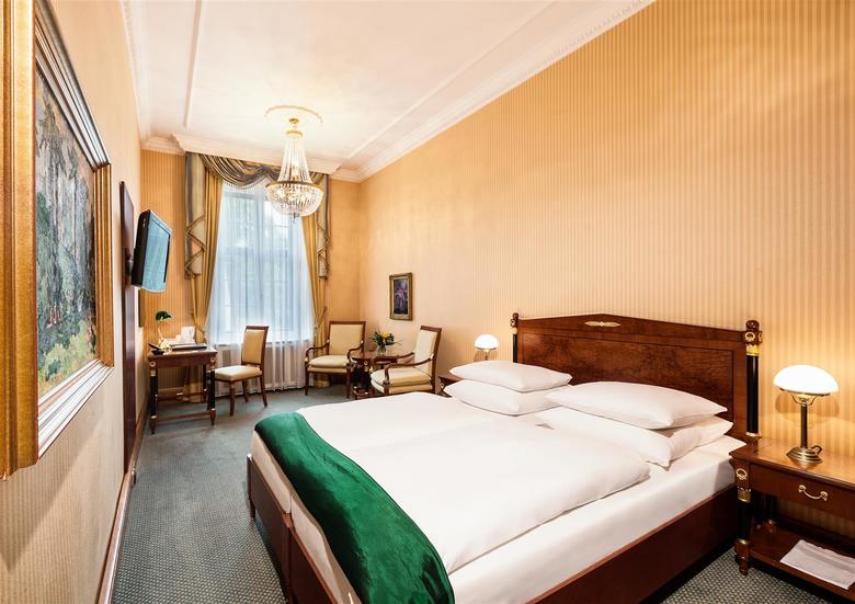 Hotel B. W. Premier Grand Russischer Hof