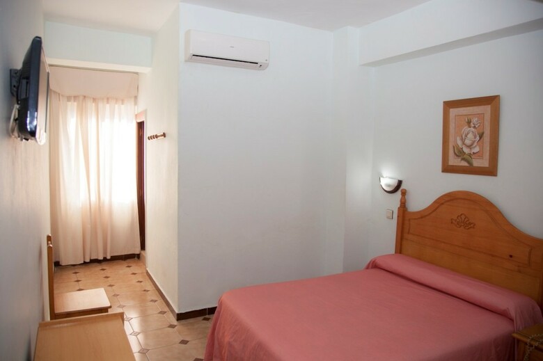 Hostal Par�s