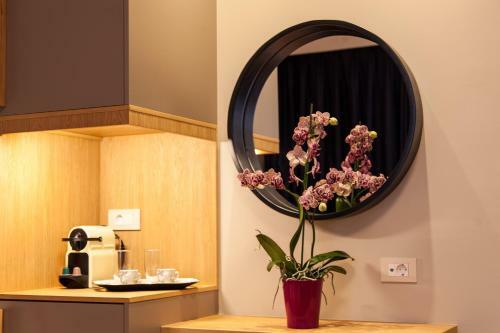 Hostal Viaggio Elegant Rooms