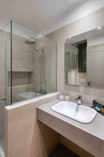 Hostal Viaggio Elegant Rooms
