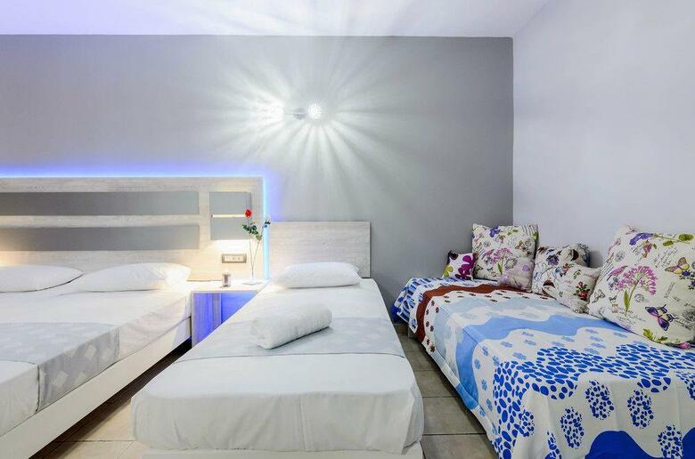Aeon Hotel
